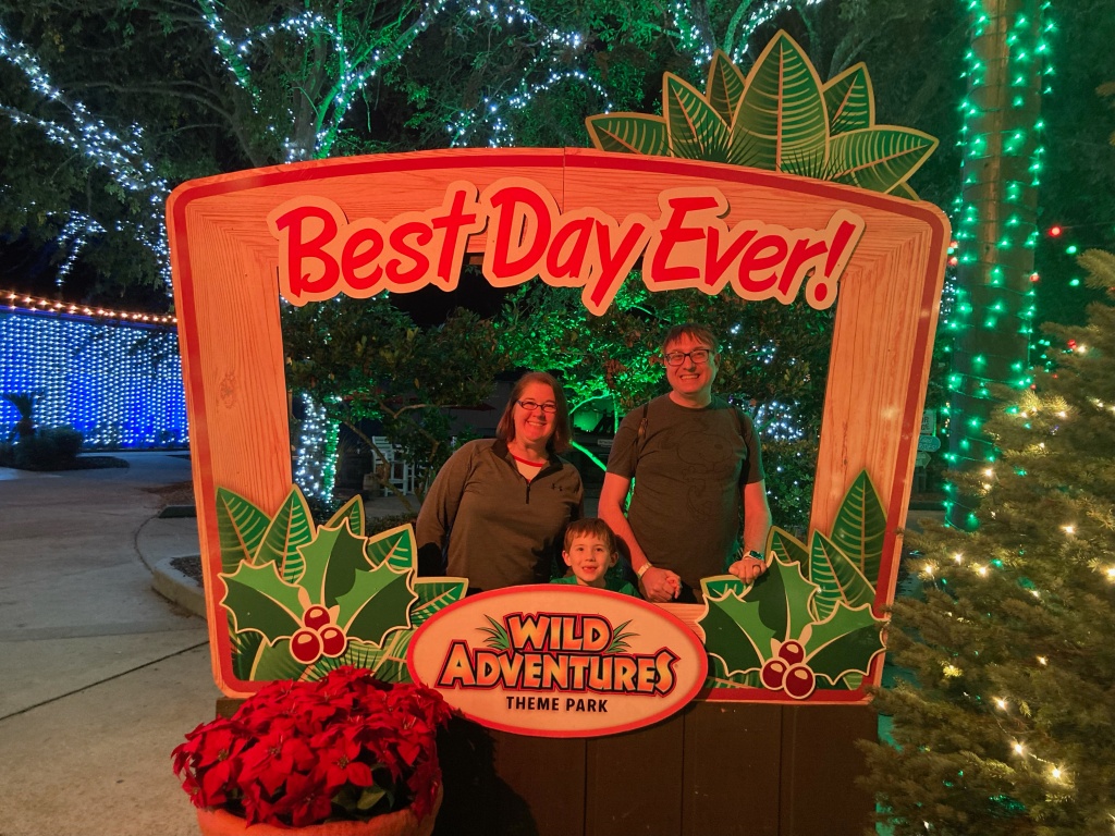 Family at Wild Adventures under Best Day Ever sign